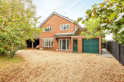 Detached Spacious Home in Walpole St