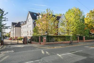 Pembroke Road, Ruislip, HA4