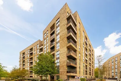 Lakeside Drive, NW10