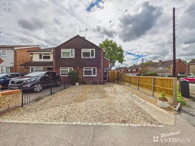 Grass Hays, Aylesbury, HP21