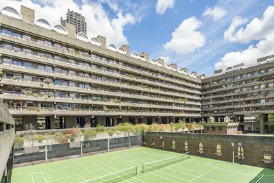 Barbican, EC2Y