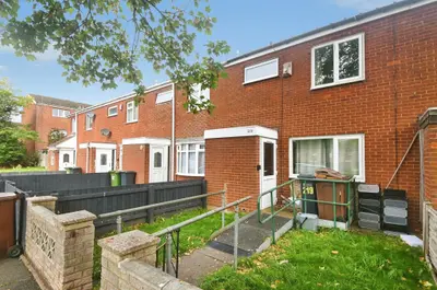 Conway Road, Fordbridge, B37