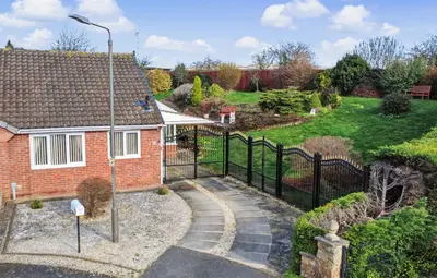 High Croft Close, Long Eaton, NG10
