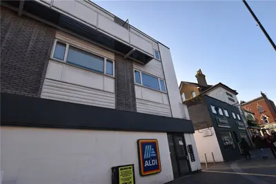 Station Road, London, SE25