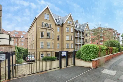 Knyveton Road, Bournemouth, BH1
