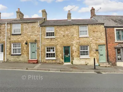 High Street, Brading, PO36