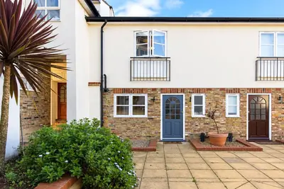 Pembrook Mews, London, SW11