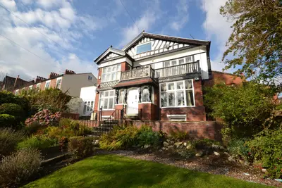 Potternewton Lane, Chapel Allerton, LS7