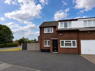 Manston Drive, Perton Wolverhampton, Staffordshire, WV6