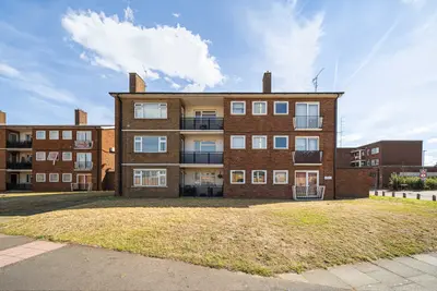 Temple Hill, Dartford, DA1 5HX