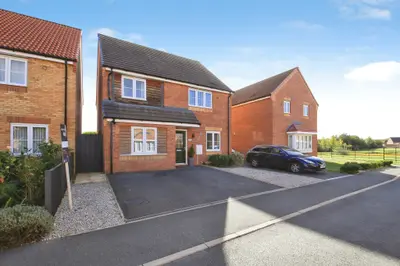 Violet Avenue, Peterborough, PE7