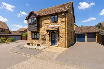 Holly Farm Close, Caddington, LU1