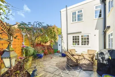 Camphill Road, West Byfleet, KT14