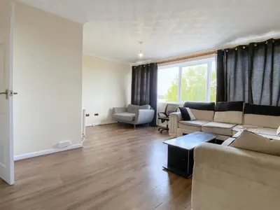 Dallow Road, Luton, LU1