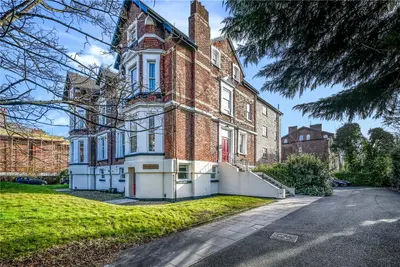 Bramhall Road, Liverpool, L22