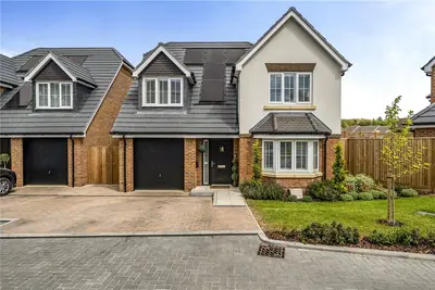 Pakenham Road, Bracknell, RG12
