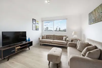 Parkgate Road, London, SW11 4PJ