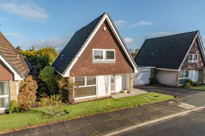 Moorhead Crescent, Shipley, BD18