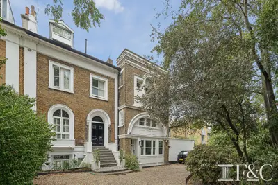 Castelnau, London, SW13