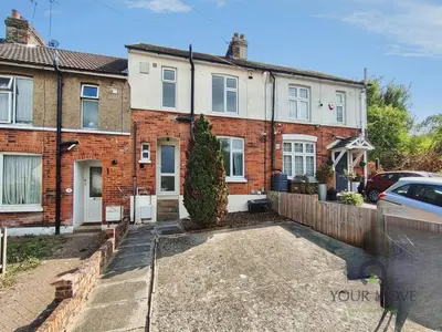 Albany Road, Chatham, Kent, ME4