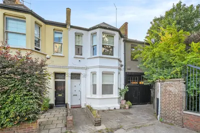 Frithville Gardens, London, W12