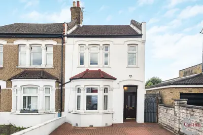 Southbury Road, Enfield, EN1