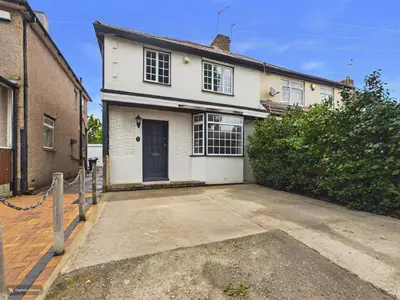 Halsbury Road East, Northolt, UB5 4PU