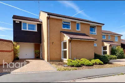 Homestead Close, Rayleigh, SS6