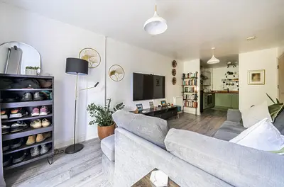 Coombe Way, Farnborough, Hampshire, GU14 7GB
