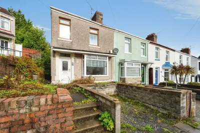 Parc Avenue, Swansea, SA6