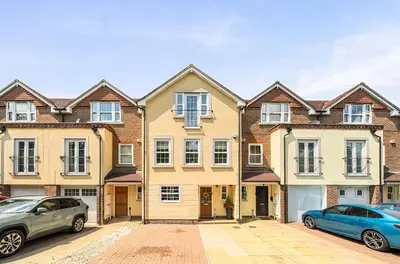 Wyndhurst Close, South Croydon CR2 6EP