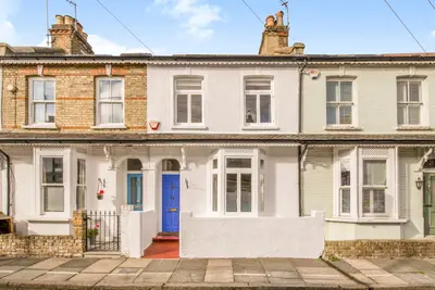 Trehern Road, London, SW14