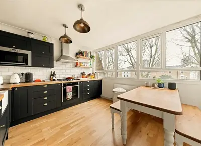 Andrews Walk, Walworth, SE17