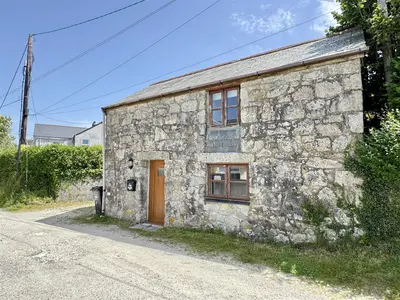 Gullys Lane, St. Dennis