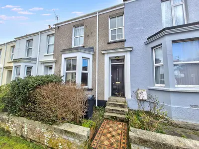 Clifton Crescent, Falmouth, TR11