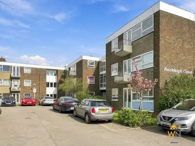 Hutton Road, Shenfield, CM15