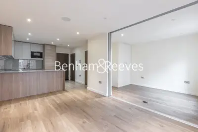 Boulevard Drive, Beaufort Park, NW9