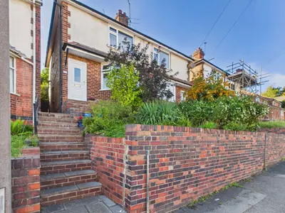 School Lane, Beeston, NG9