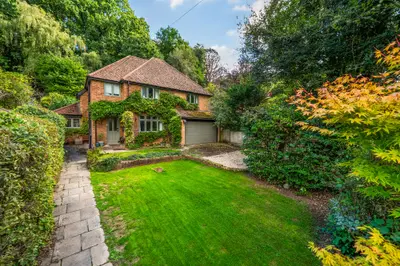Marley Combe Road, Haslemere, GU27