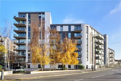 Ealing Road, Brentford, TW8