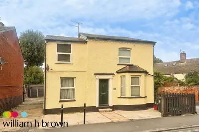 High Street, Thorpe-le-Soken, CO16