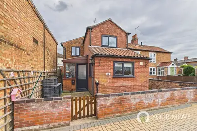 Neeches Yard, Fen Lane, Suffolk, NR34