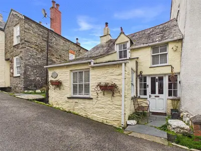 High Street, Boscastle, PL35