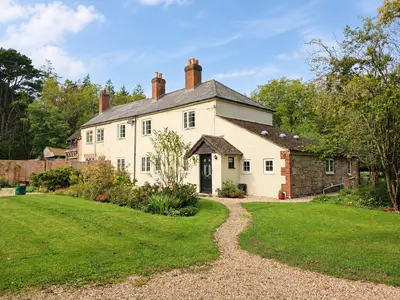 Hamstead Drive, Yarmouth, PO41
