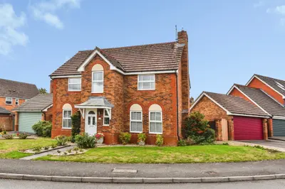 Brighton Way, Chippenham, SN14