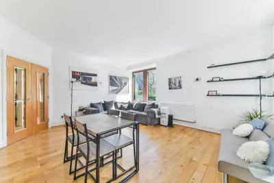 Whitehouse Apartments, London, SE1