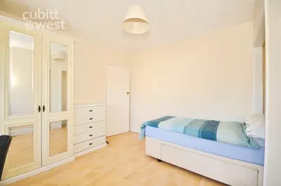 Amberley Drive, Hove, BN3