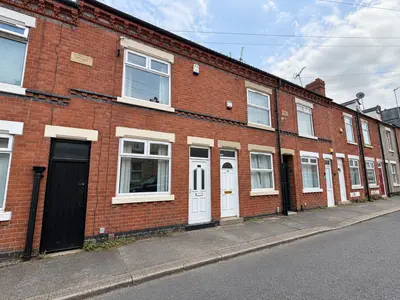 Gladstone Street, Mansfield, NG18