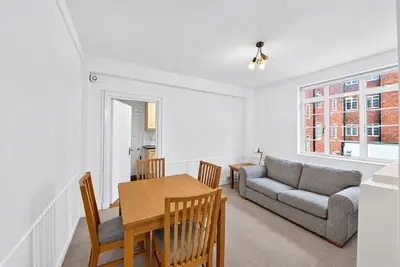 Hammersmith Road, London, W6