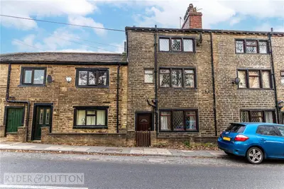 Keighley Road, Halifax, HX2